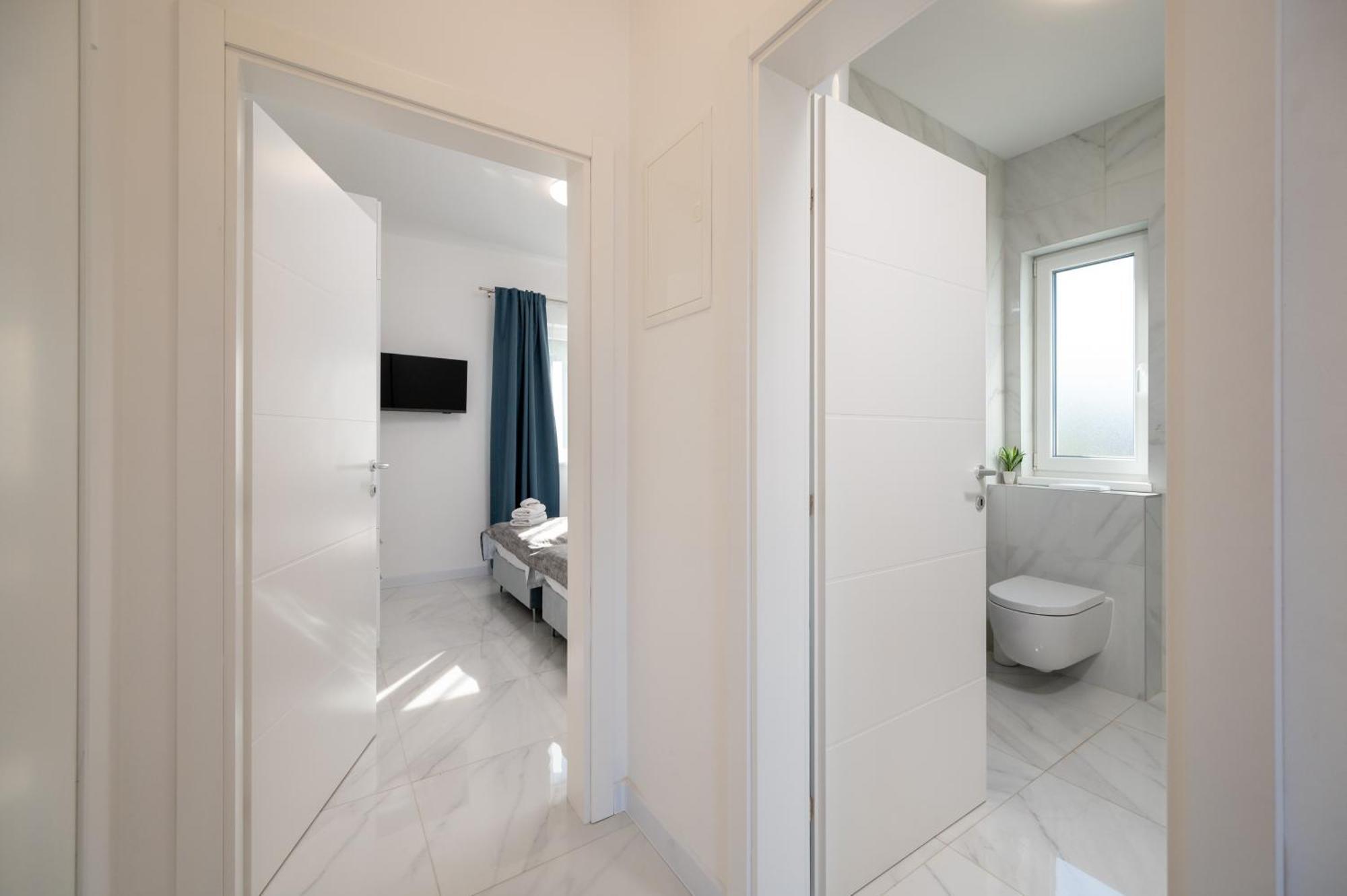 Apartments Filipo Trogir Eksteriør billede